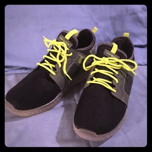 Boys Lightup Tennis Shoes